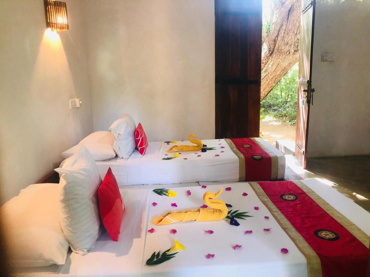 Bed and Breakfast Grand Freedom Sigiriya Esterno foto