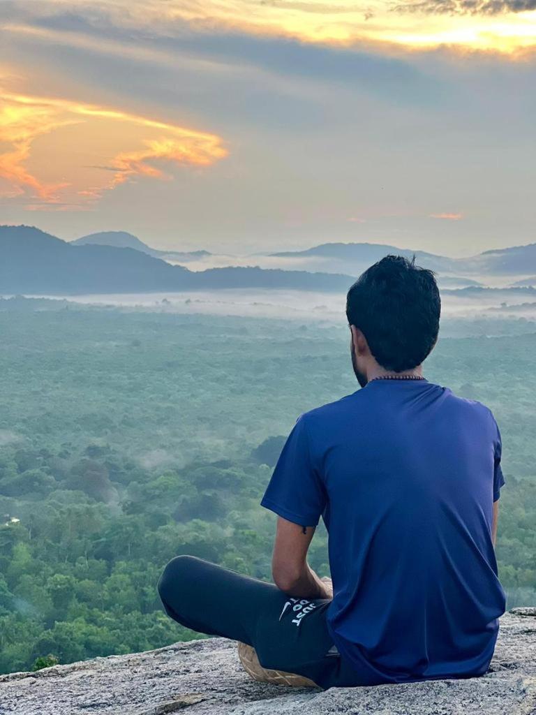 Bed and Breakfast Grand Freedom Sigiriya Esterno foto
